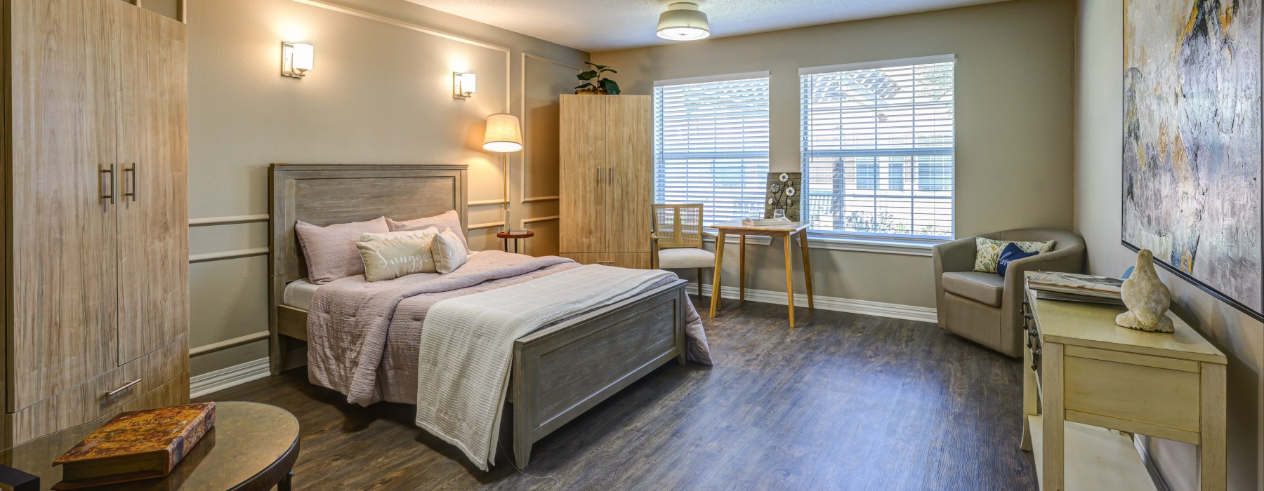modern spacious decorated bedroom